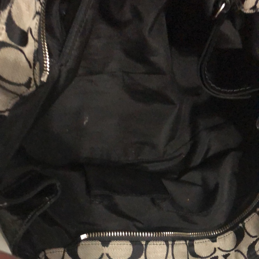 Coach Signature Canvas Shoulder Bag - Picture 11 of 12
